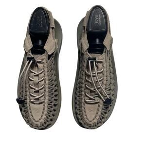 Keen unique suede leather woven design sandals. 8.5